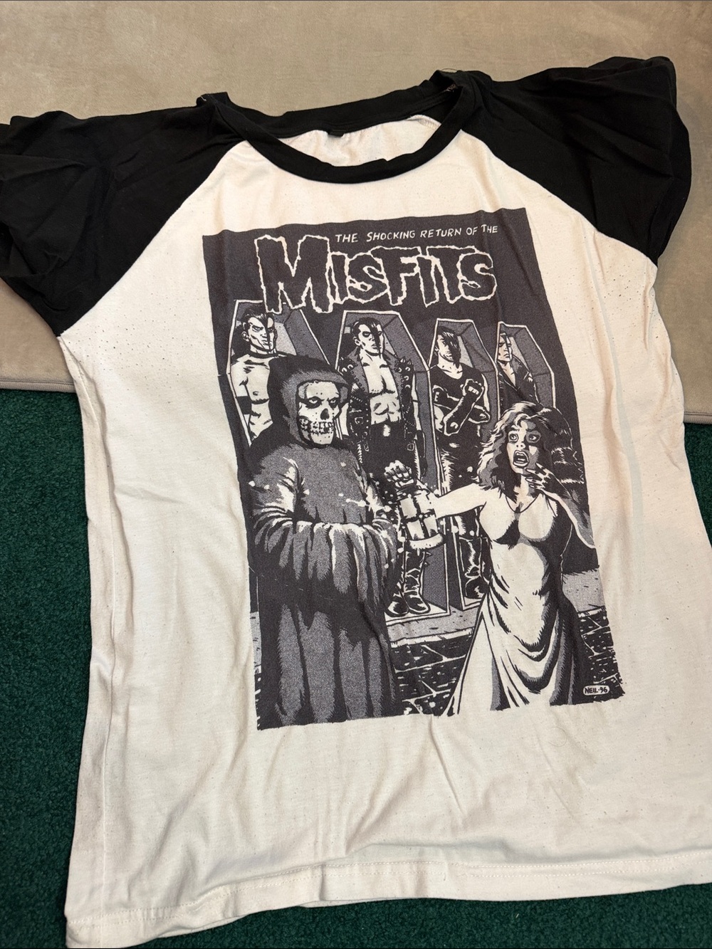 Misfits Graphic Raglan Tee - Black & White